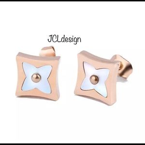 Luxury Four Leaf clover Rose Gold Sassy Earrings
